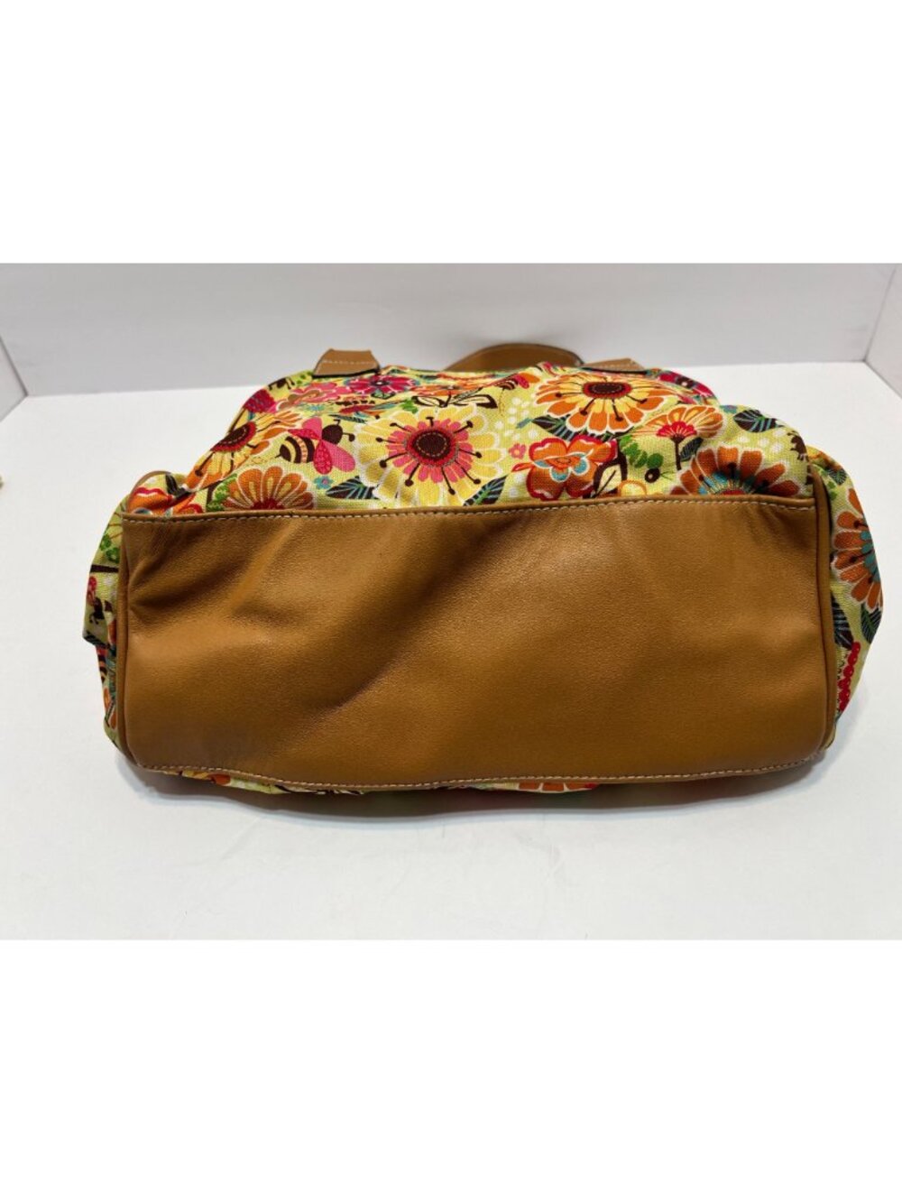 Lily Bloom Floral Bee Tote Bag Busy Bee Recycled Polyester Vinyl Trim Boho Y2K - Picture 13 of 16
